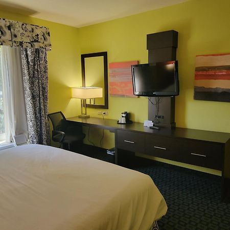 Holiday Inn Garland By Ihg מראה חיצוני תמונה