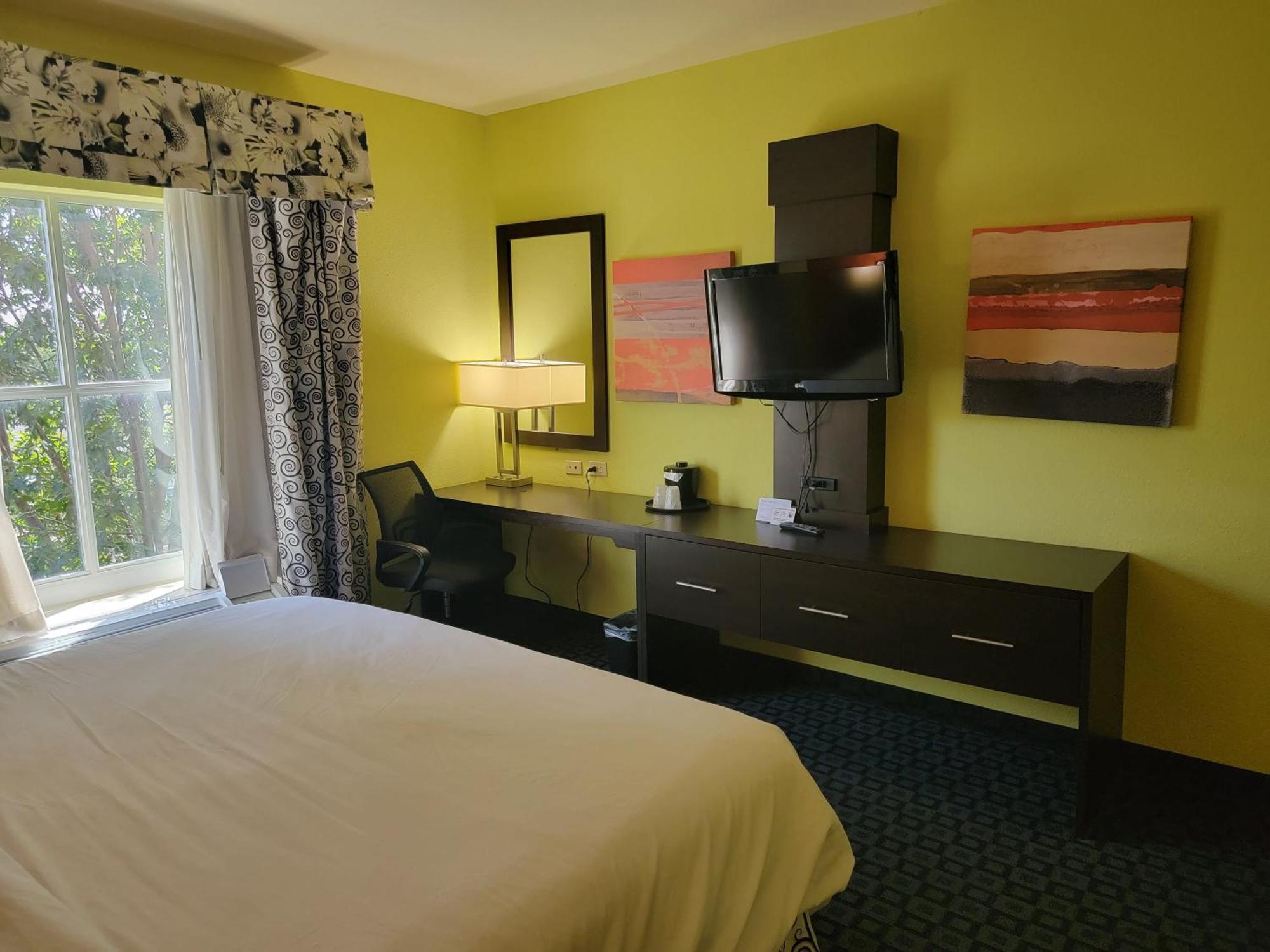 Holiday Inn Garland By Ihg מראה חיצוני תמונה