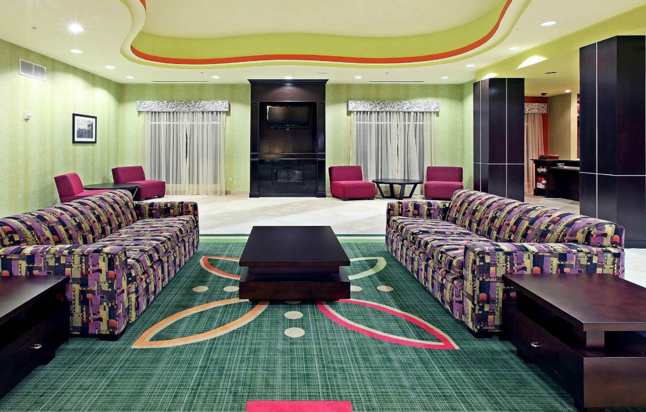 Holiday Inn Garland, An Ihg Hotel מראה חיצוני תמונה