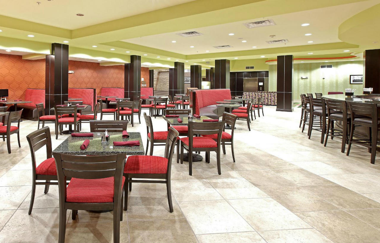 Holiday Inn Garland By Ihg מראה חיצוני תמונה